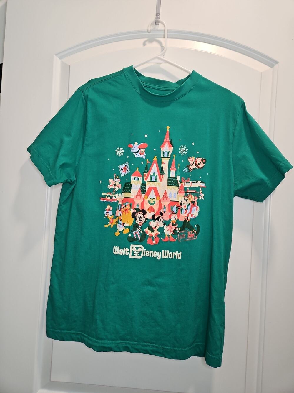 Christmas Walt Disney World Shirt Large Green LN